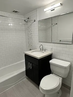 Rented by Tourma Realty LLC | media 27