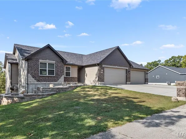9841 Ridgecrest Dr, Hillsboro, MO 63050