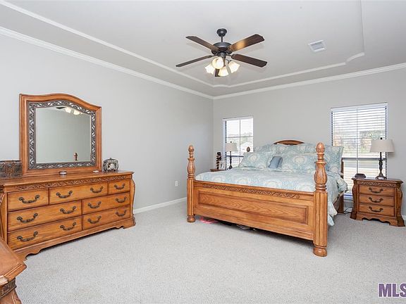 5th image of 13855 Parkway Dr