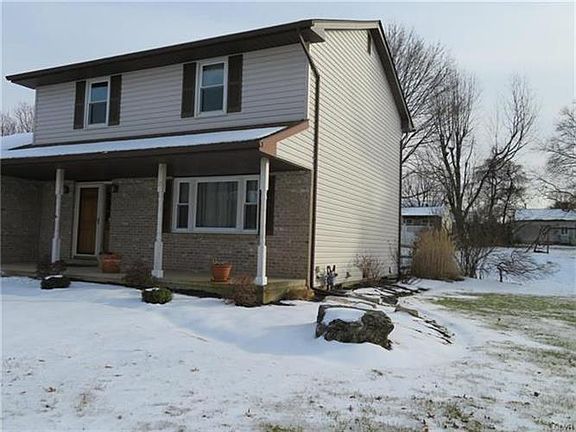 3rd image of 2506 Sandy Ln