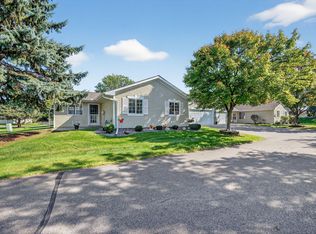 8513 Stratford Ln N, Brooklyn Park, MN 55443