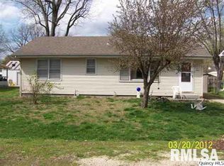 506 S Carolina St, Pleasant Hill, IL 62366