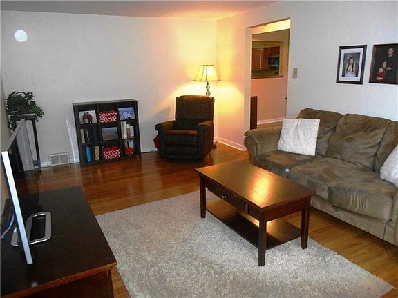 4th image of 5546 Fera Dr