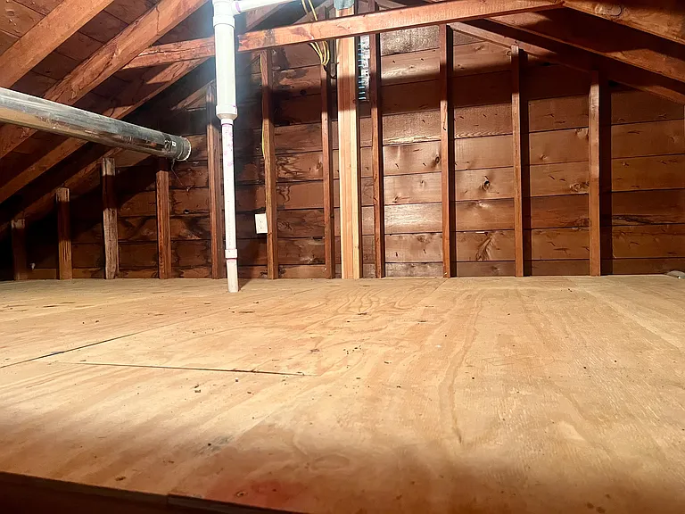132 S Eastview Ave — Photo 22