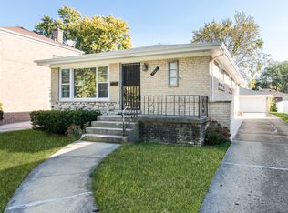 1323 Lundergan Ave, Park Ridge, IL 60068