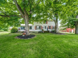 11016 Ridge Rd, Medina, NY 14103