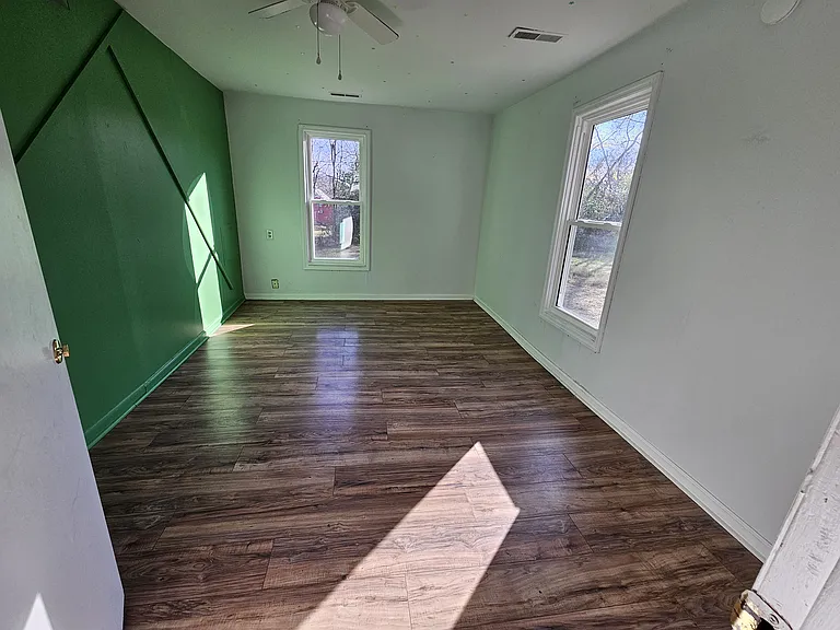 724 Page Ave — Photo 7