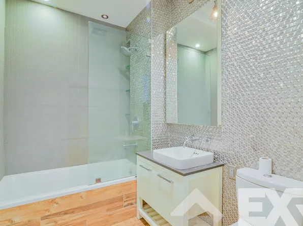 44-41 Purves Street image 4 of 16