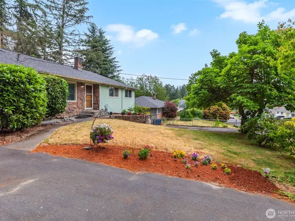 1022 S 197th Street, Des Moines, WA 98148