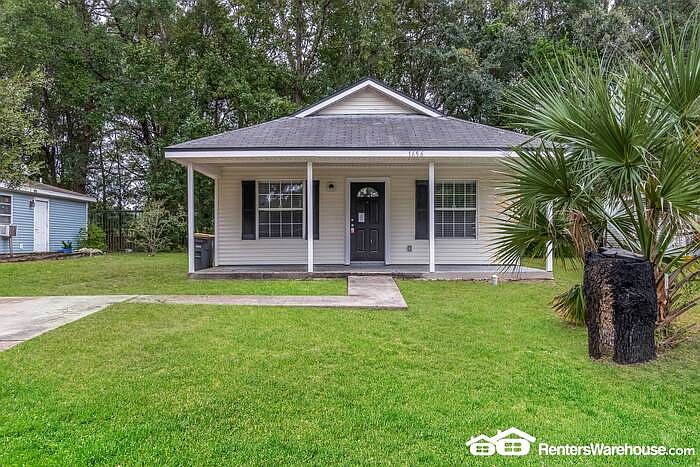 1st image of 1656 Golf Forest Dr