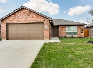 1513 Sunburst Dr, Fort Worth, TX 76140
