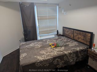 9 George St N #707, Brampton, ON L6X 0T6