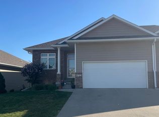 6725 Timberline Cir, Sioux City, IA 51106