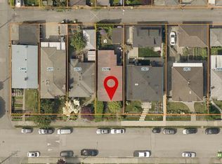 2935 Adanac St, Vancouver, BC V5K 2N4