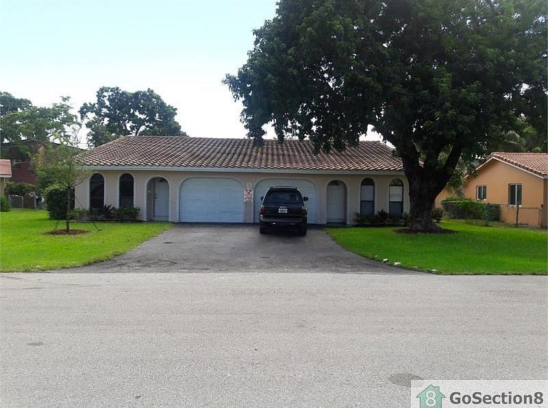 1st image of 3701 NW 78th Ln