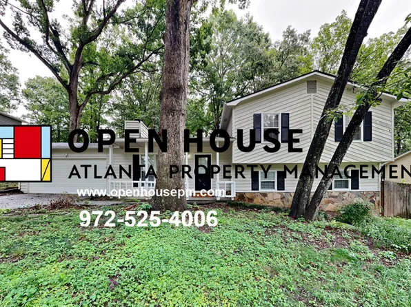 1376 Candlelite Ln, Snellville, GA 30078