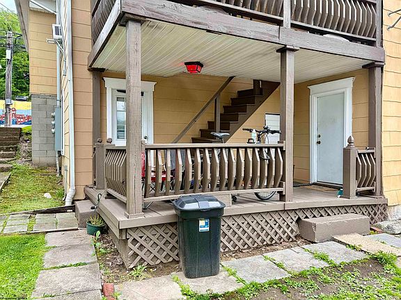 3rd image of 221 Beechurst Ave