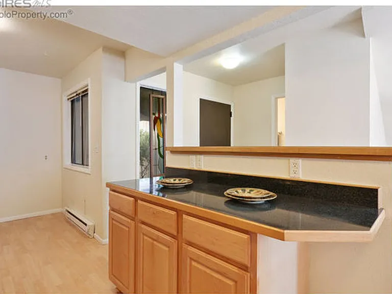 3186 Westwood Ct — Photo 3
