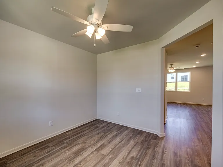 3008 Aiken Back Ln — Photo 27