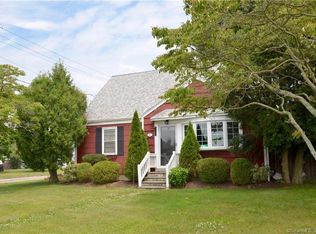 995 Stratford Rd, Stratford, CT 06615