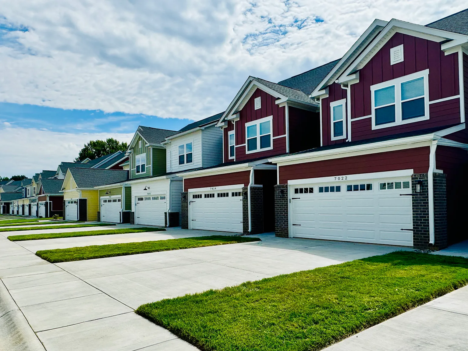 Bull Run Townhomes — Photo 3