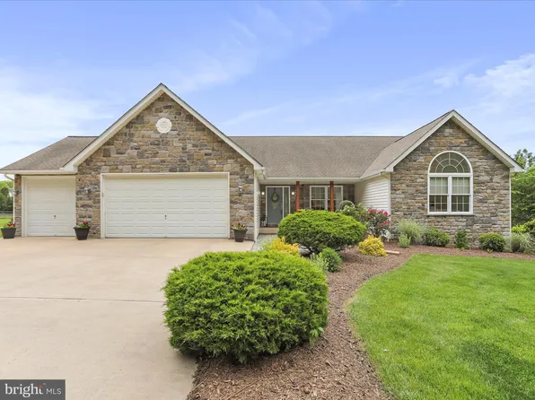 809 Ridge Rd S, Martinsburg, WV 25403