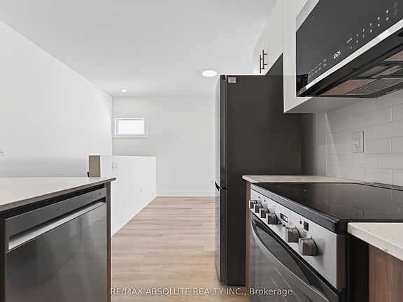 5th image of 183 Columbus Ave #B