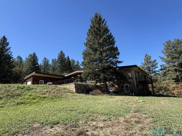 26 Camino Verde St, Montezuma, NM 87731