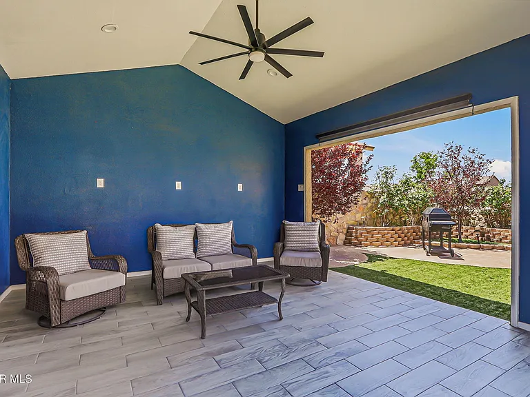 14448 Fernando Zubia Ave — Photo 41