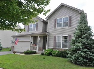 5474 Waters Bend Dr, Belvidere, IL 61008