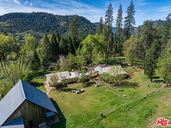 2nd image of 20441 Cove Rd