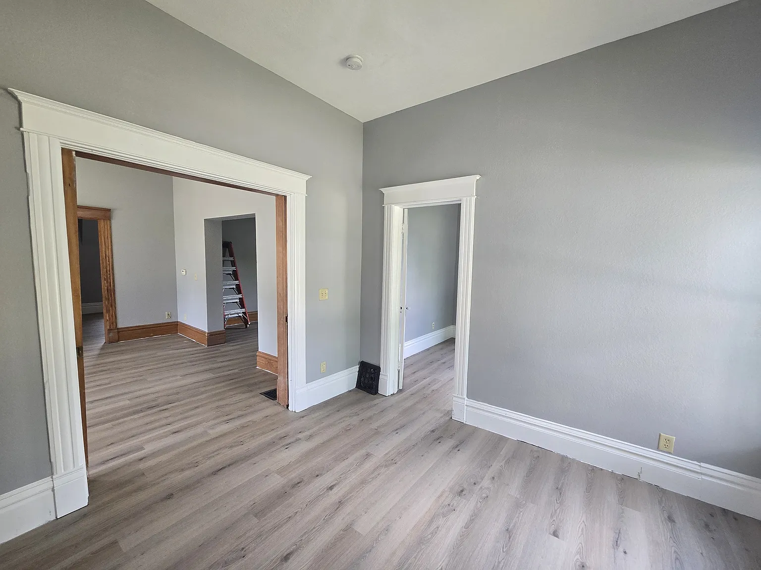 301 Leland Avenue - 1 — Photo 2