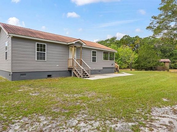 3rd image of 4203 Black Island Rd.