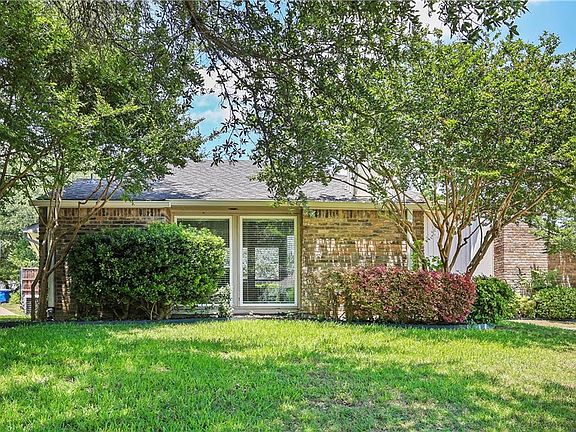 2nd image of 6027 Blue Bay Dr