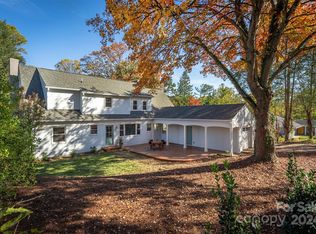 232 Country Club Rd, Asheville, NC 28804