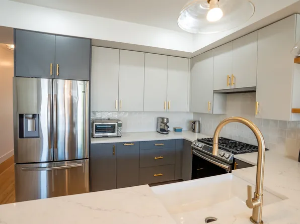 11 Irving Street image 7 of 21