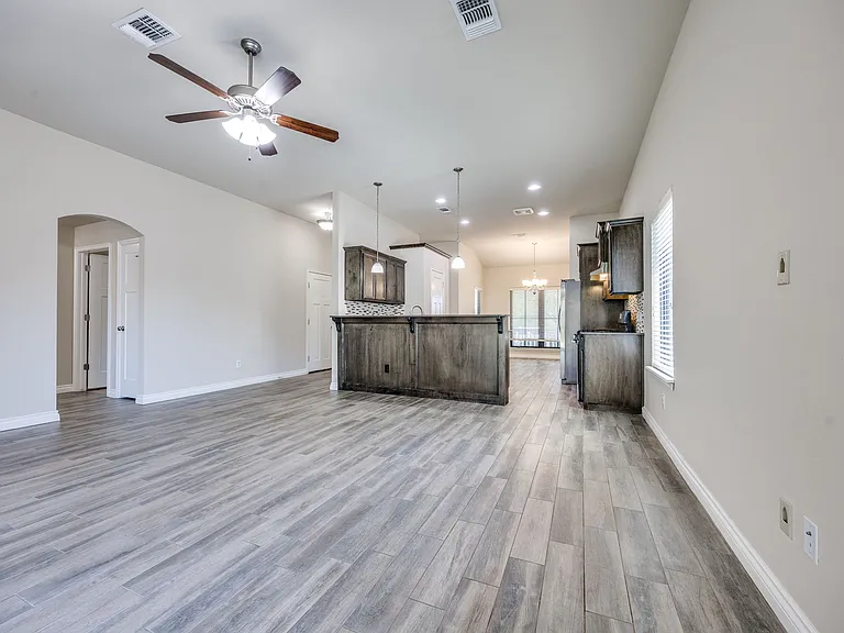 18609 Cola Dr — Photo 5