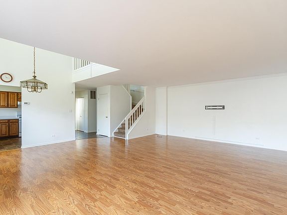 3rd image of 251 E Forest Knoll Dr #251