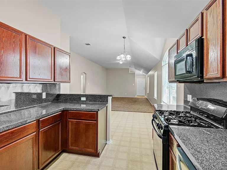 4226 Richmeadow Dr — Photo 14