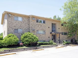 Urban Green Apartments - Urbandale, Urbandale, IA 50322