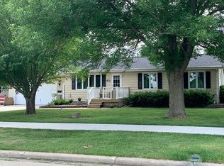 1403 15th Ave, Manson, IA 50563