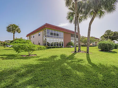 106 Spring Lake Ct #201 Photo 1