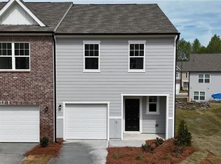 2079 Emerson Dr, Auburn, GA