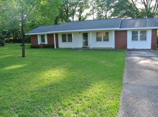 109 Walnut Dr, Enterprise, AL 36330