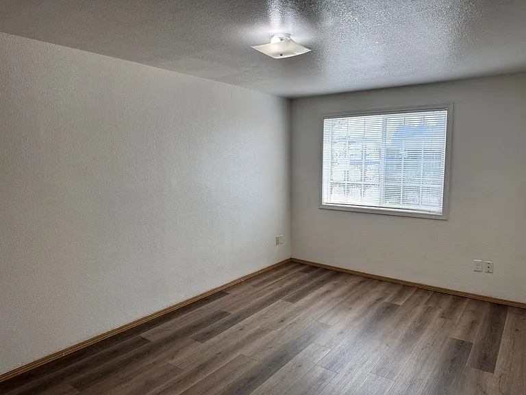 117 Lea Ave — Photo 22