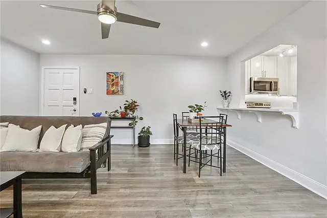 1765 Coliseum St #217 — Photo 6
