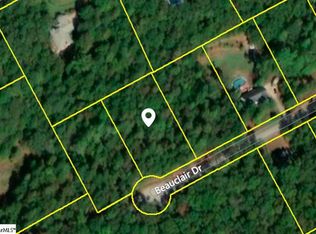 211 Beauclair Dr, Simpsonville, SC 29680