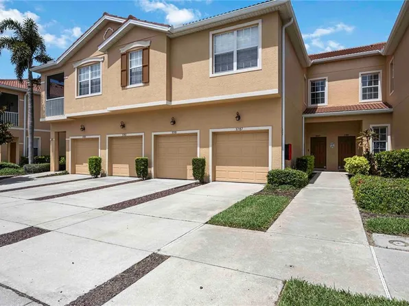 3787 Parkridge Cir, Sarasota, FL 34243