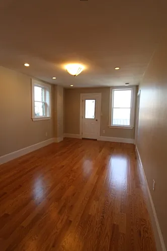 36 Frankfort St #3 Photo 1