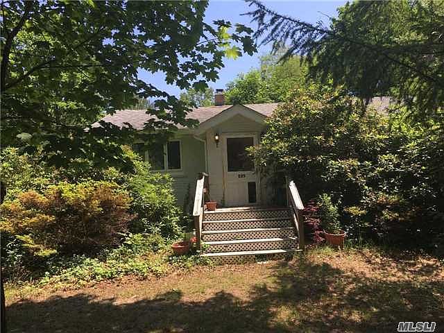 1st image of 285 Dayton Ave